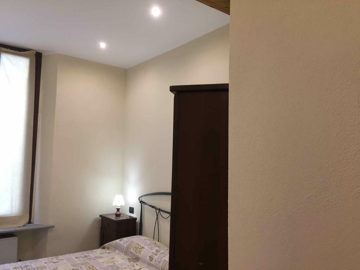 Lovely Apartments Barra Di Ferro Centro Storico Cuneo Exterior photo